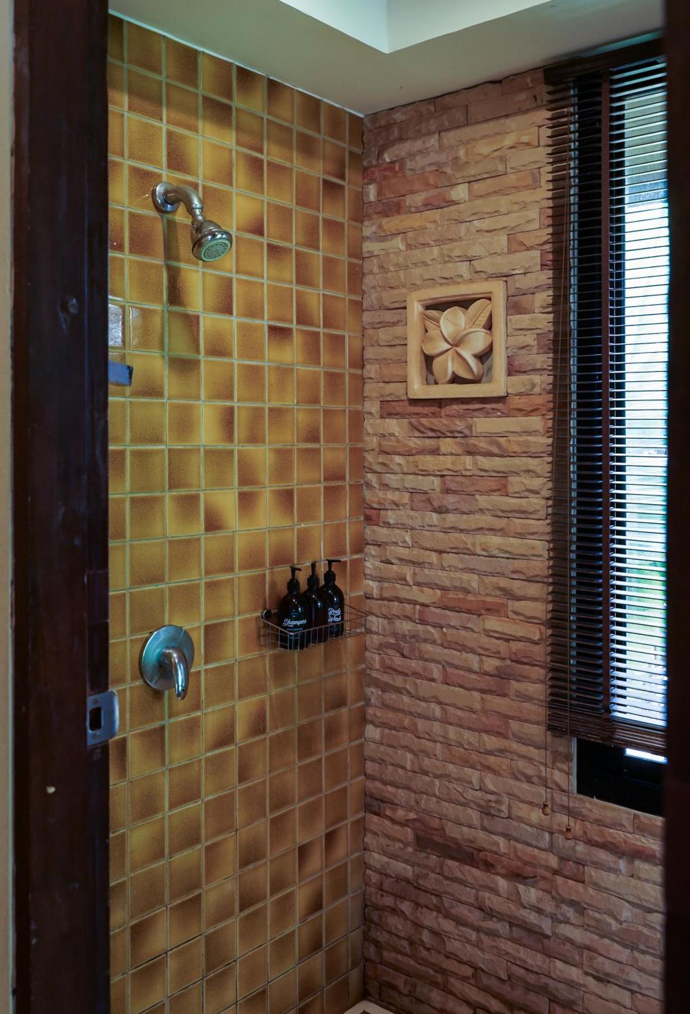 Large 4 Bed Villa Short Walk To Maenam Beach Mae Nam Beach Eksteriør billede